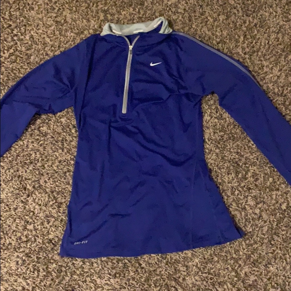 nike running jacket